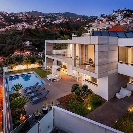 Villa Lazareto By An Island