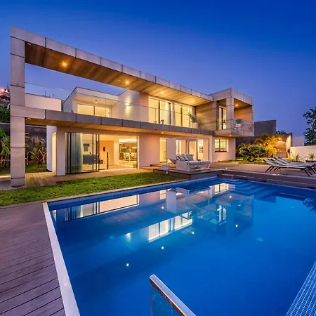 Villa Lazareto By An Island *