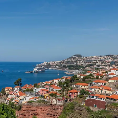 Villa Lazareto By An Island Funchal (Madeira)